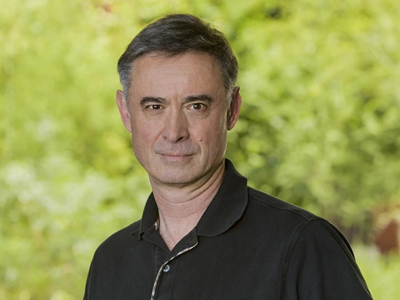 Janko Nikolich-Zugich Headshot